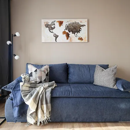 Meet And Greet, Przy Hali Koncertowej Łódź