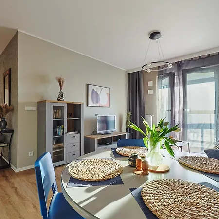 Meet And Greet, Przy Hali Koncertowej *