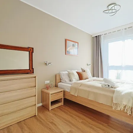 Meet And Greet, Przy Hali Koncertowej ウッチ