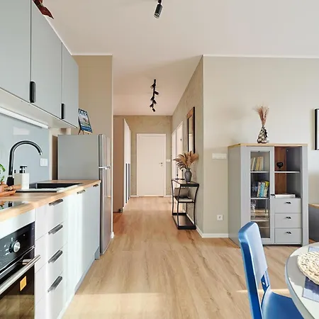 Meet And Greet, Przy Hali Koncertowej Łódź