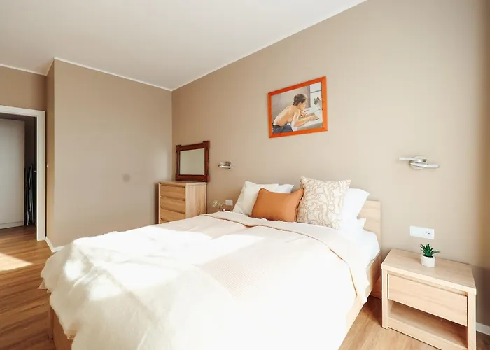 Daire Meet And Greet, Przy Hali Koncertowej